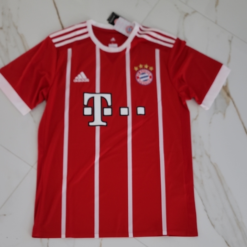 Bayern Munich Red Jersey